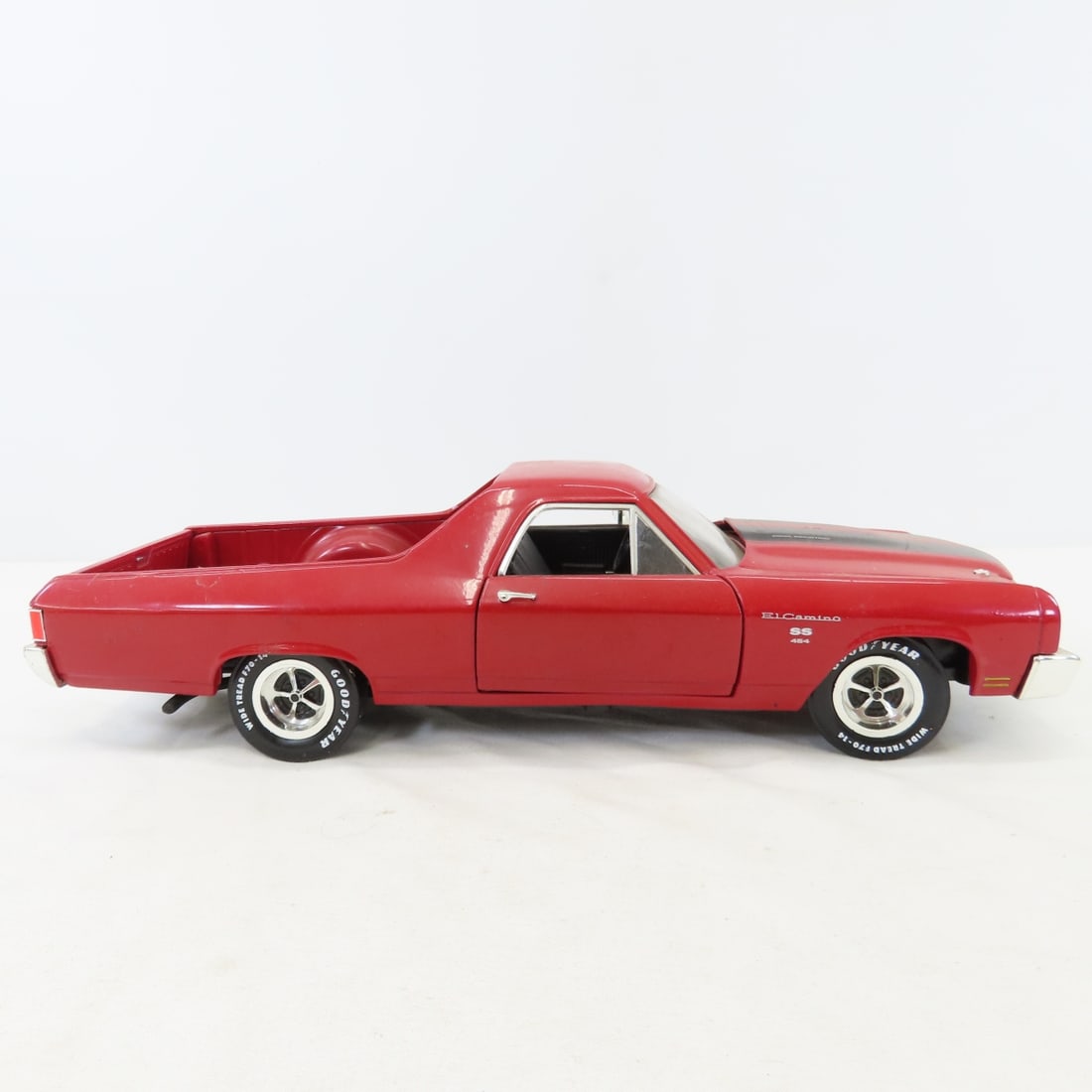 4 ERTL Diecast Cars: Mustang, Camaro, El Camino - 4