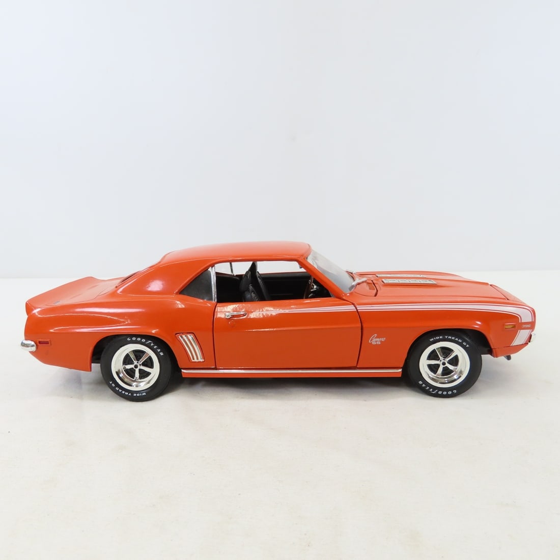 4 ERTL Diecast Cars: Mustang, Camaro, El Camino - 8