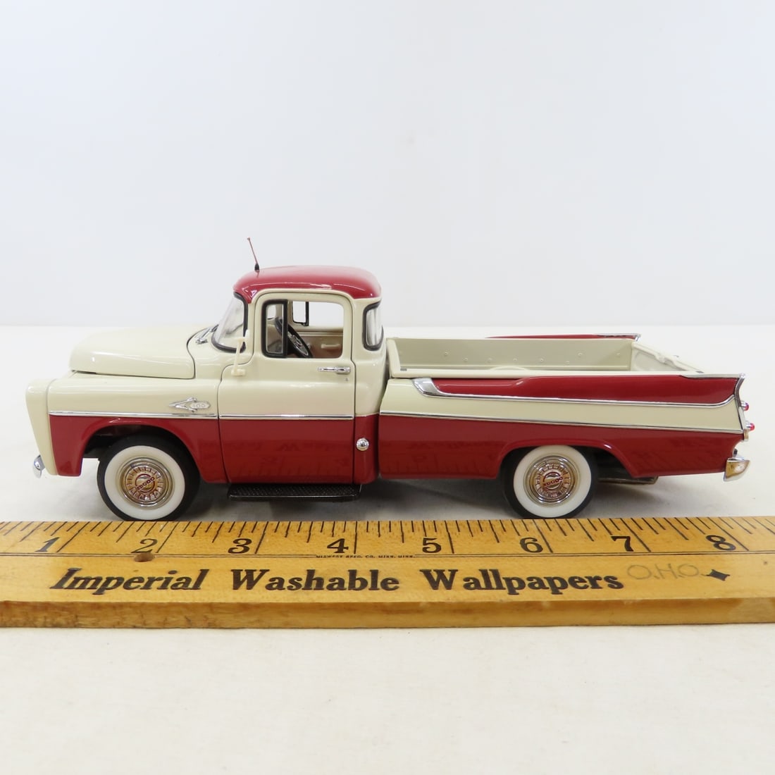 5 Danbury Mint Diecast Trucks: Apache, Cameo, F100 - 2