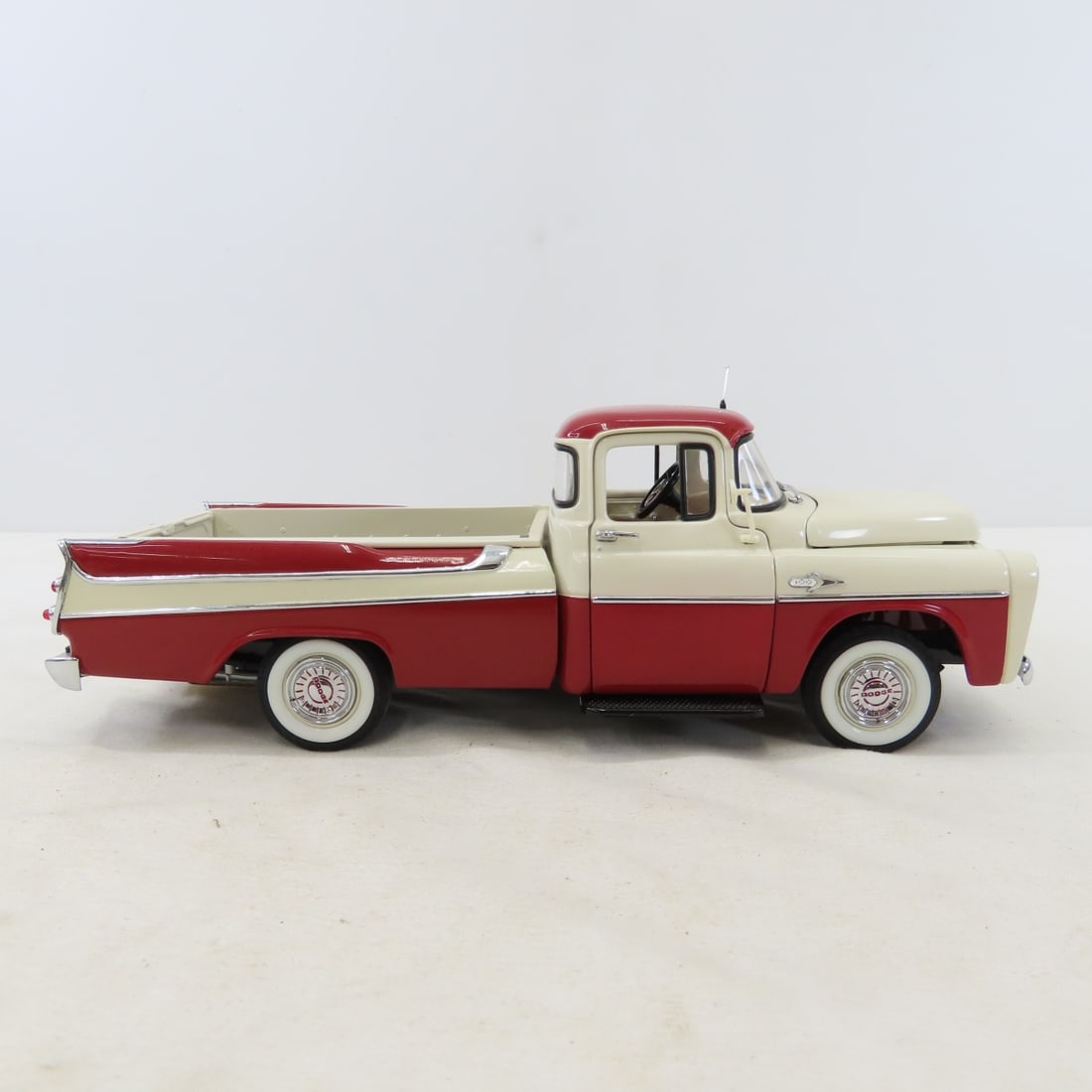 5 Danbury Mint Diecast Trucks: Apache, Cameo, F100 - 4