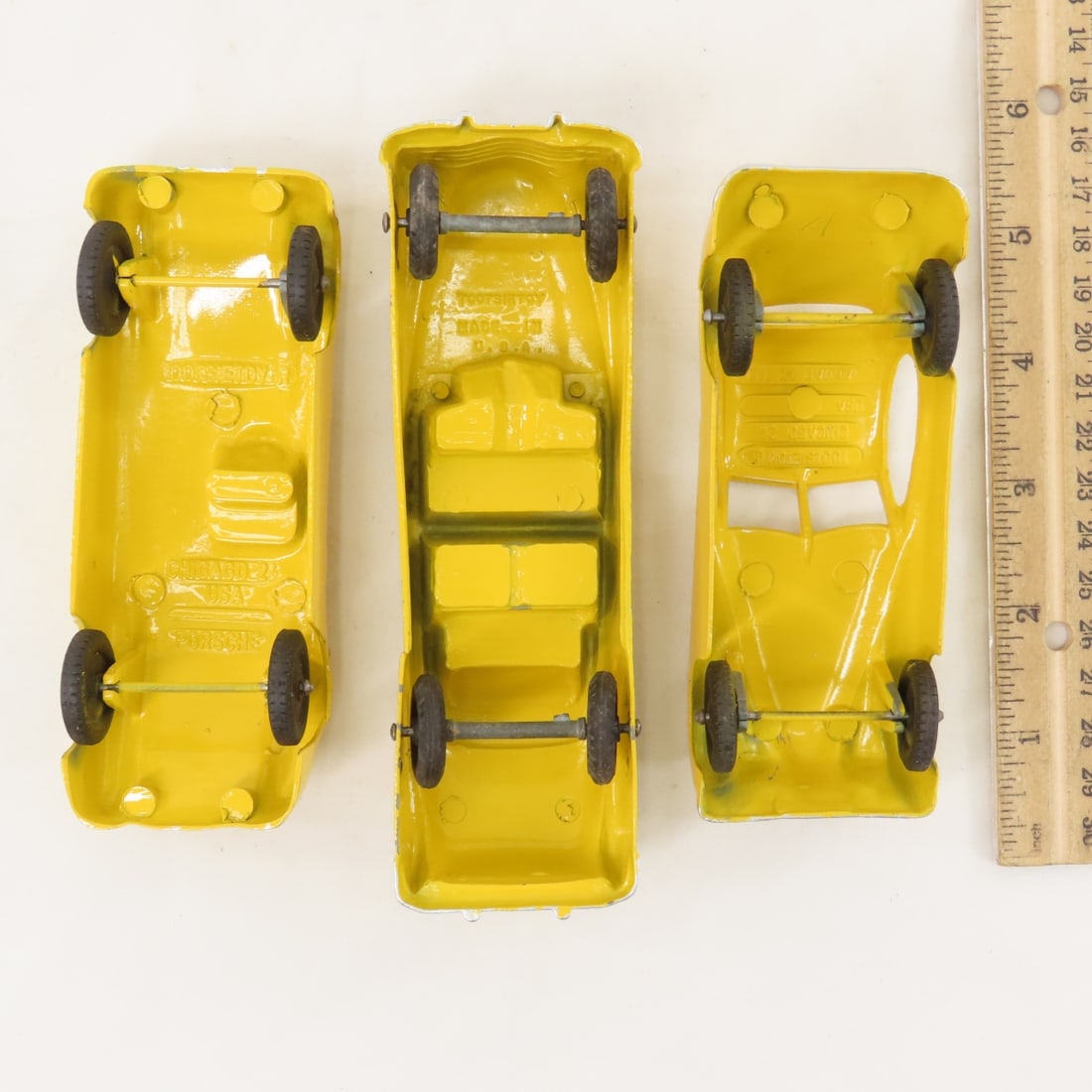 8 Vintage Tootsie Toy Cars & Trucks - 11