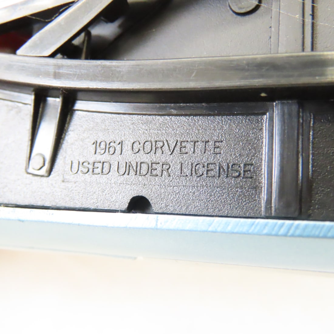 5 ERTL 1/18 Diecast Cars: Corvette, Sunliner - 19
