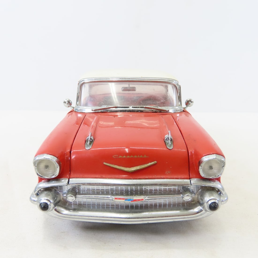 5 ERTL 1/18 Diecast Cars: Corvette, Sunliner - 5