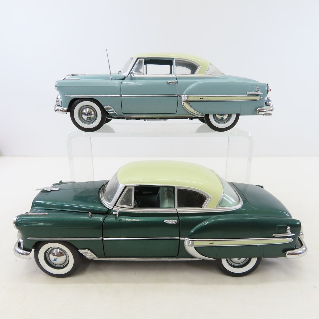 5 Sun Star Diecast Cars: Galaxie, Cougar, Bel Air - 15