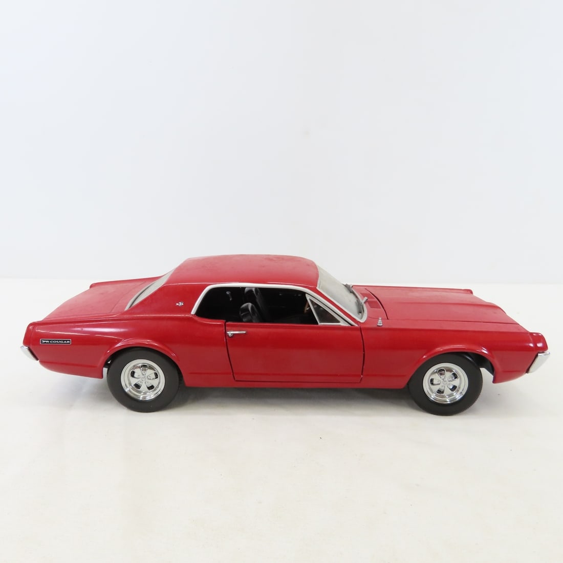 5 Sun Star Diecast Cars: Galaxie, Cougar, Bel Air - 9