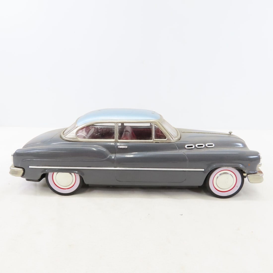5 Vintage Japan Fifties 1/18 Diecast Friction Cars - 12