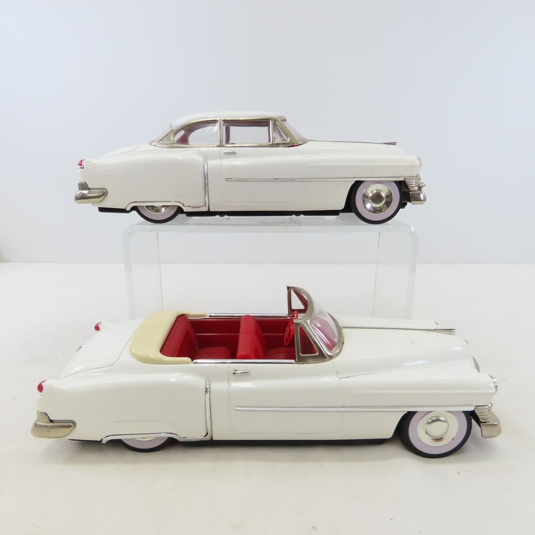 5 Vintage Japan Fifties 1/18 Diecast Friction Cars - 16