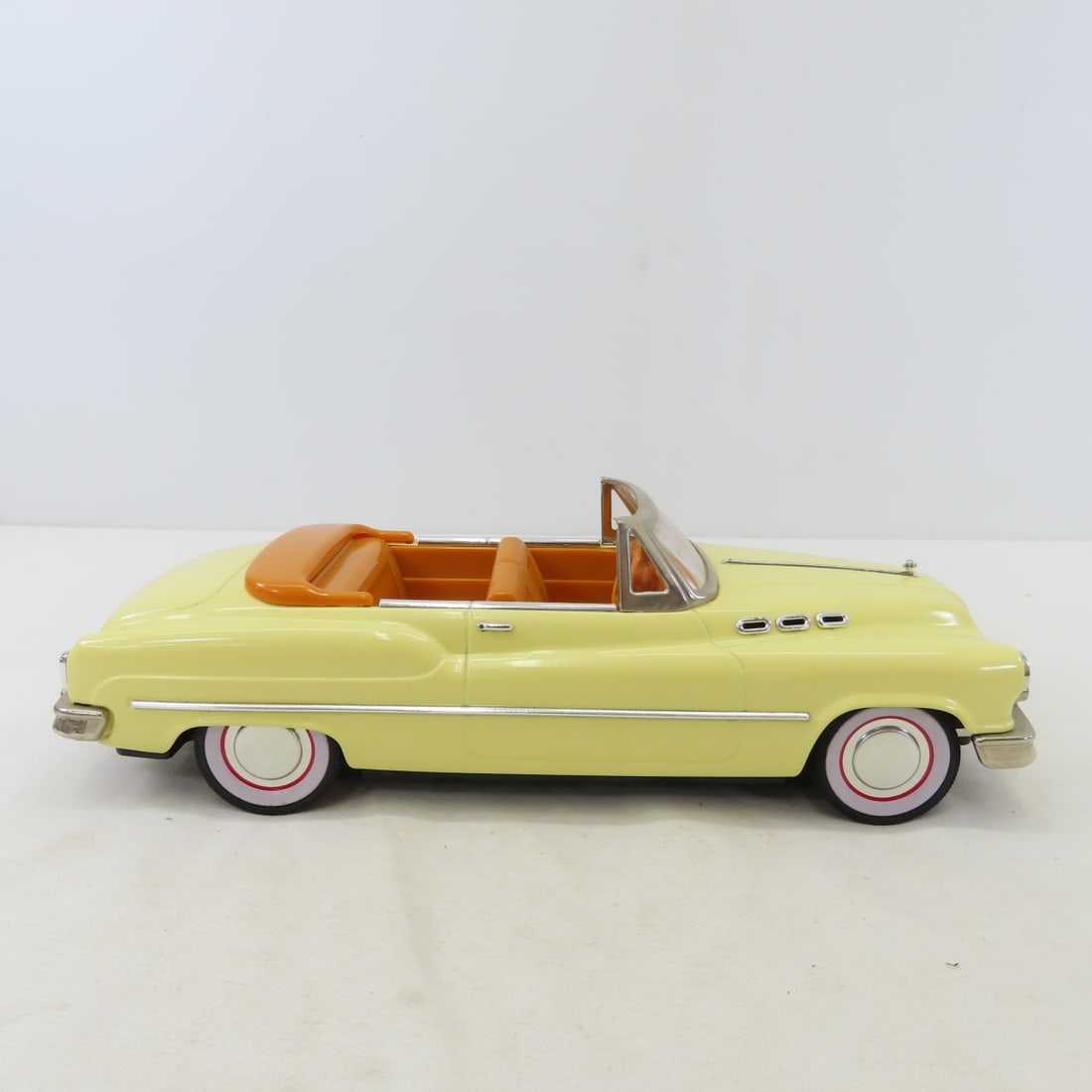 5 Vintage Japan Fifties 1/18 Diecast Friction Cars - 8