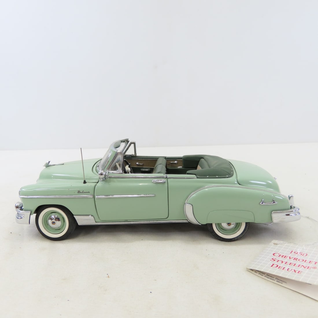 5 Franklin Mint 1/24 Diecast Cars: Cadillac - 10