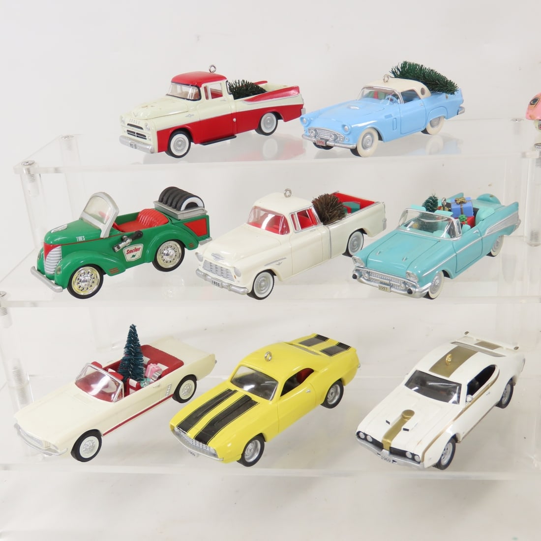 Hallmark Christmas Car Ornaments & Corgi Muppets - 4