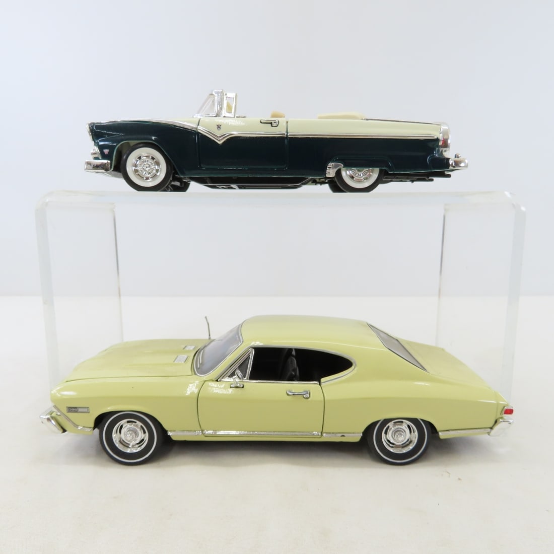 5 Welly Diecast Cars & Trucks: Chevelle, Crown, F1 - 10