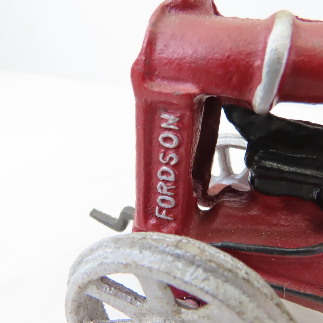 Diecast Fordson and Repainted Cast Iron Tractors - 18