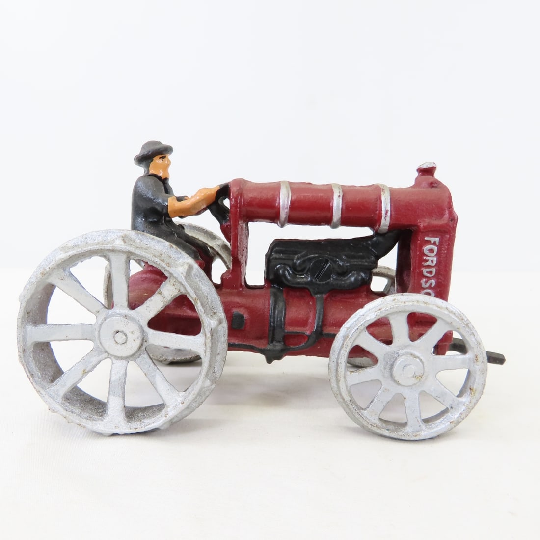 Diecast Fordson and Repainted Cast Iron Tractors - 4