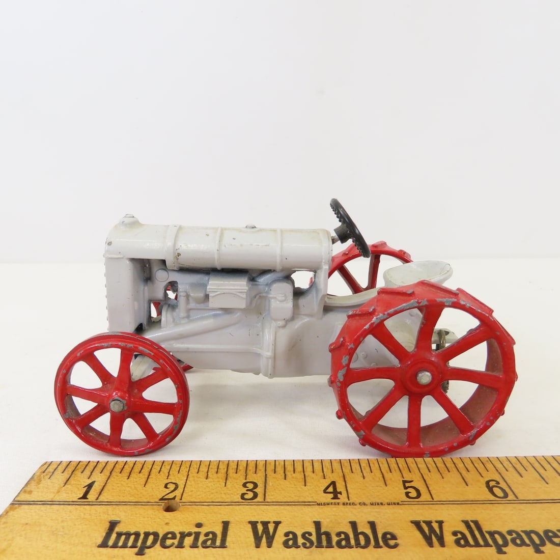 Diecast Fordson and Repainted Cast Iron Tractors - 8