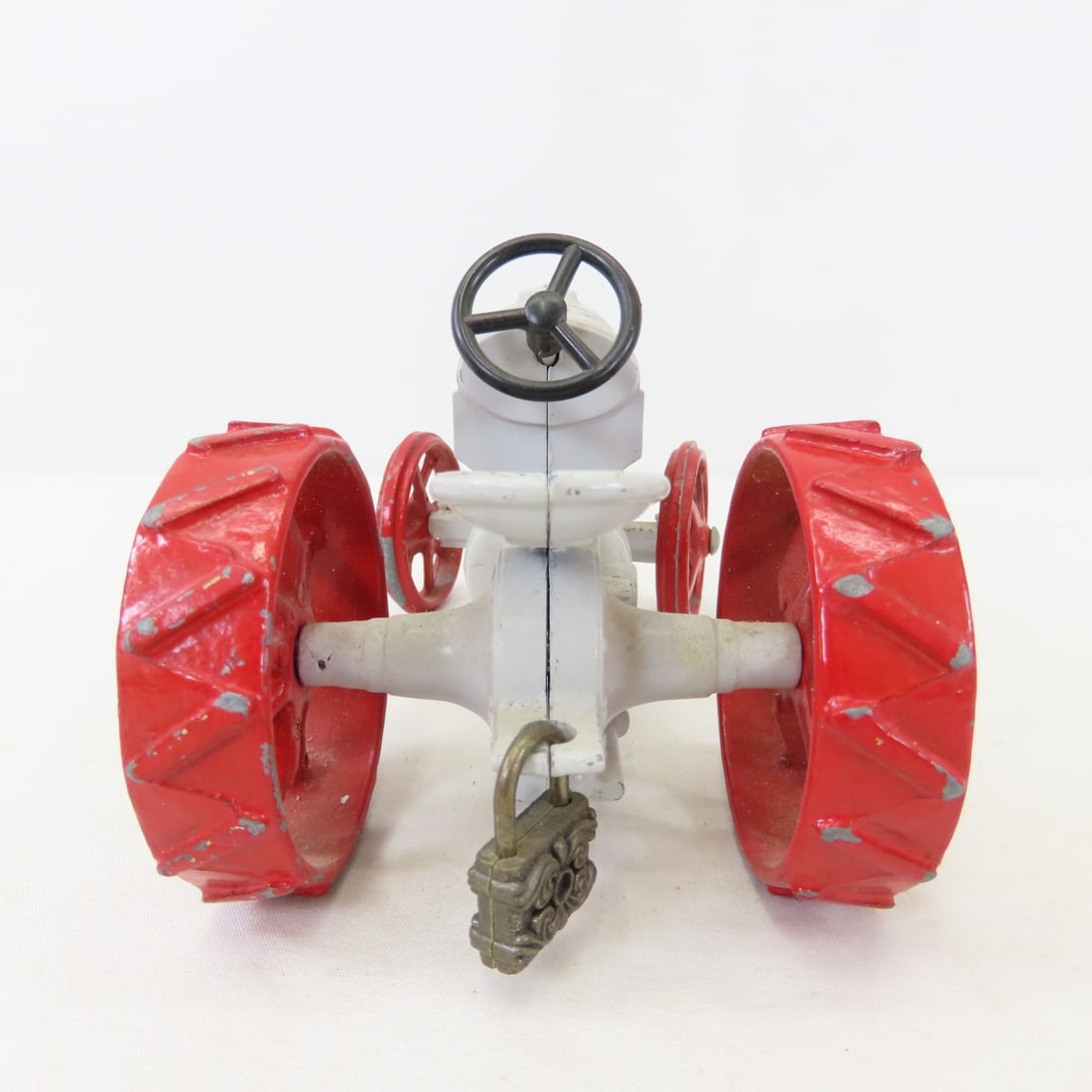 Diecast Fordson and Repainted Cast Iron Tractors - 9