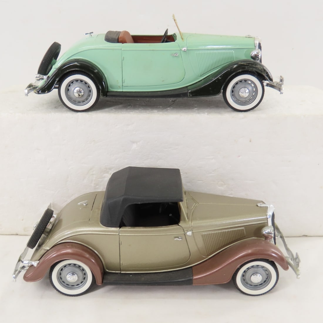 6 Solido Diecast Cars: Ford V8, Cadillac, Rolls - 19