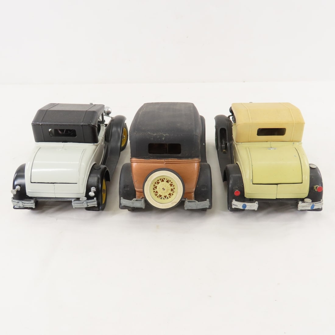 7 Hubley Diecast 1930s Victoria & Other Roadsters - 18