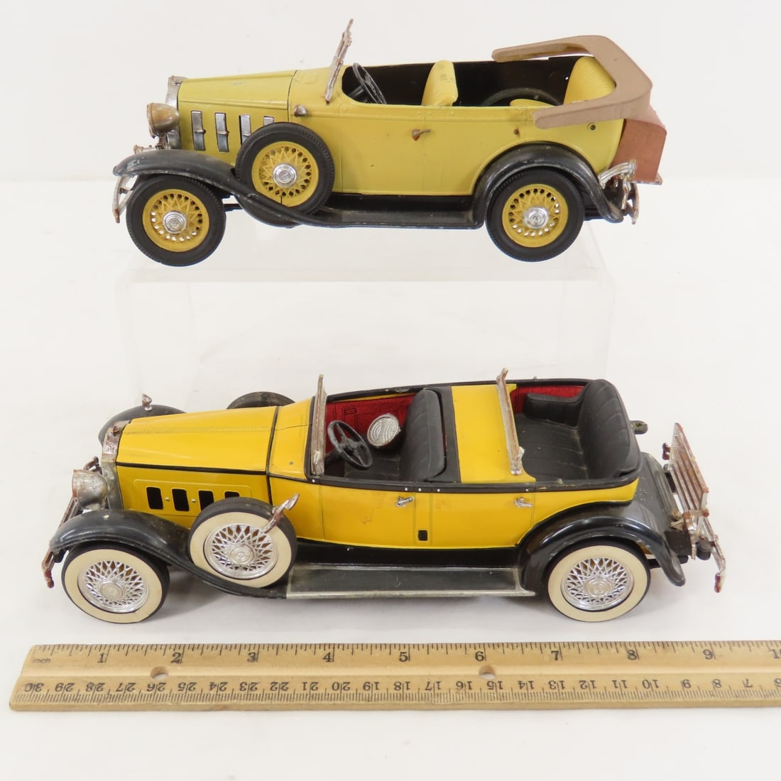 7 Hubley Diecast 1930s Victoria & Other Roadsters - 2