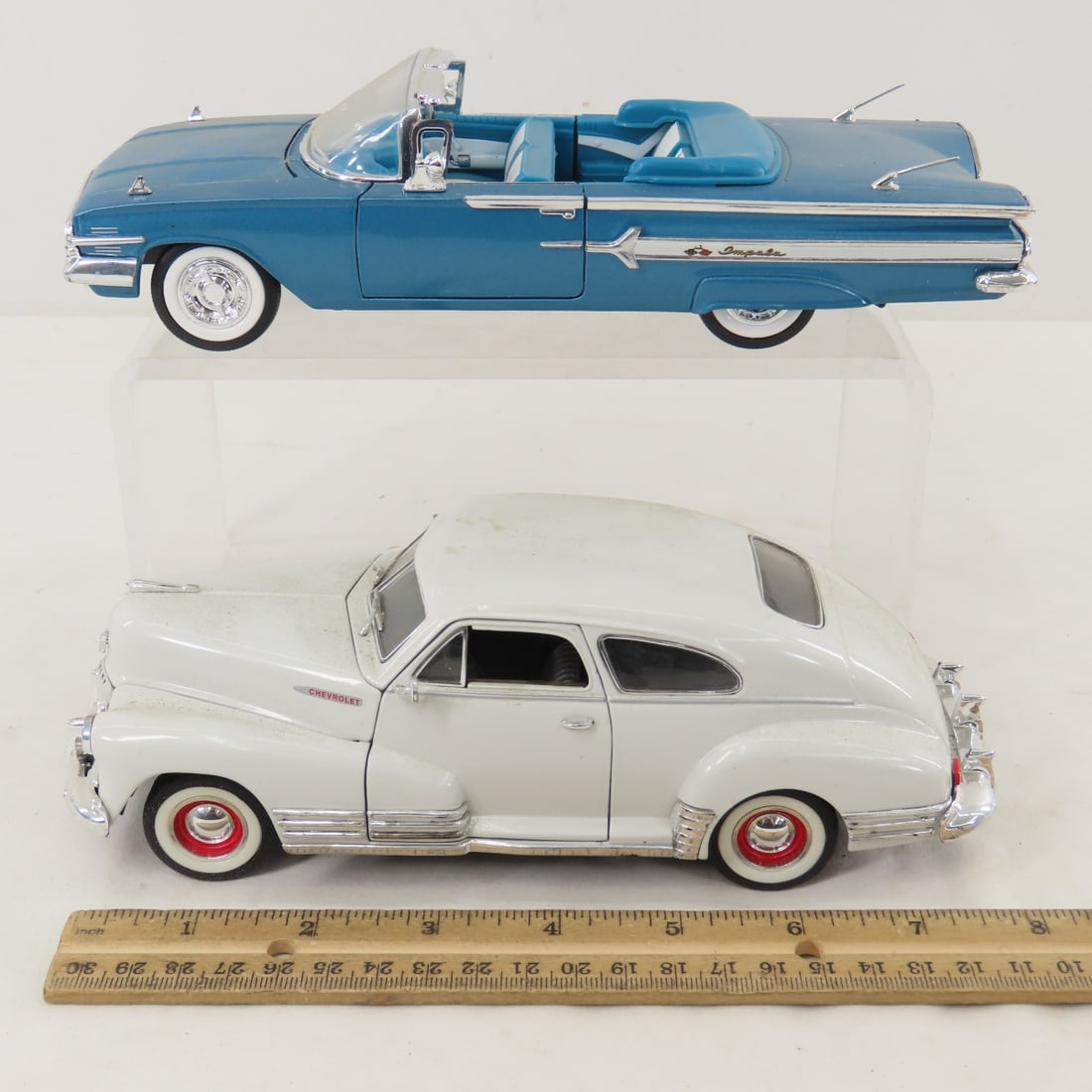 6 Redbox, Saico & Unique Replica 1/18 Diecast Cars - 18