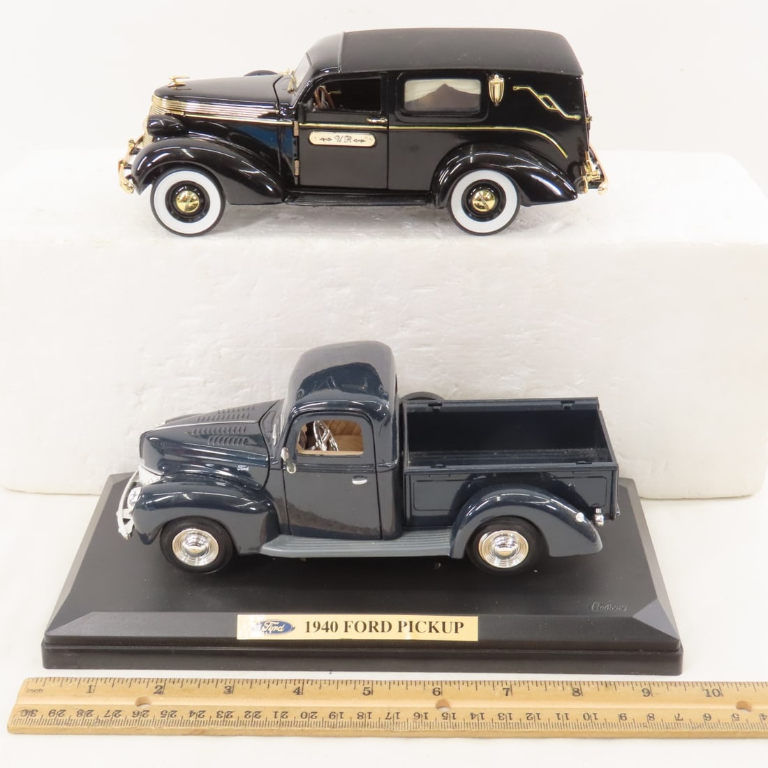6 Redbox, Saico & Unique Replica 1/18 Diecast Cars - 2
