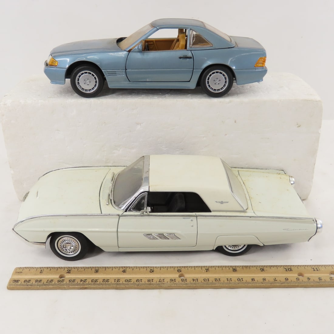 6 Revell & Anson 1/18 Diecast Cars - 17