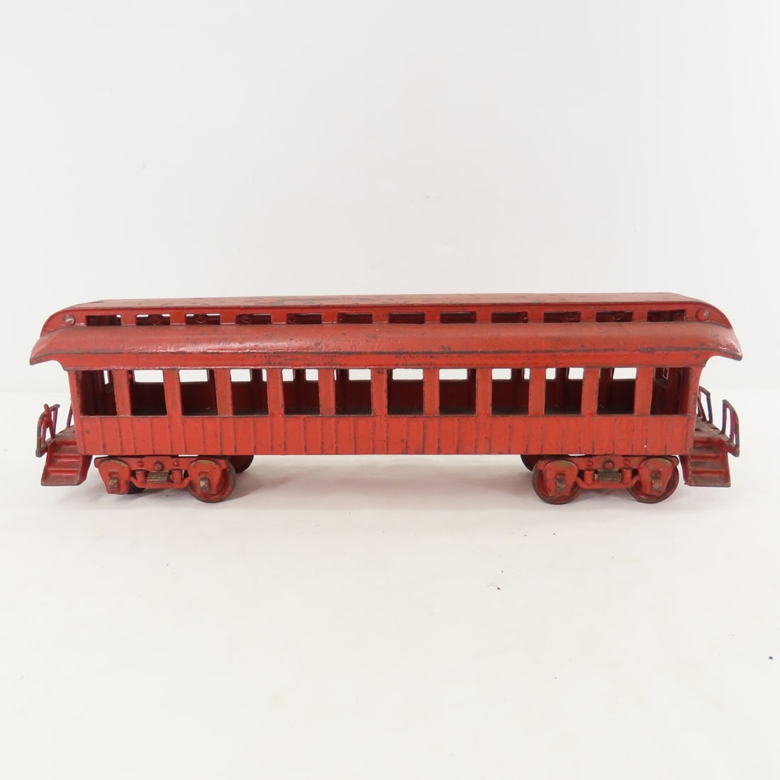 Wilkins Cast Iron Train Engine, Tender & Car - 16