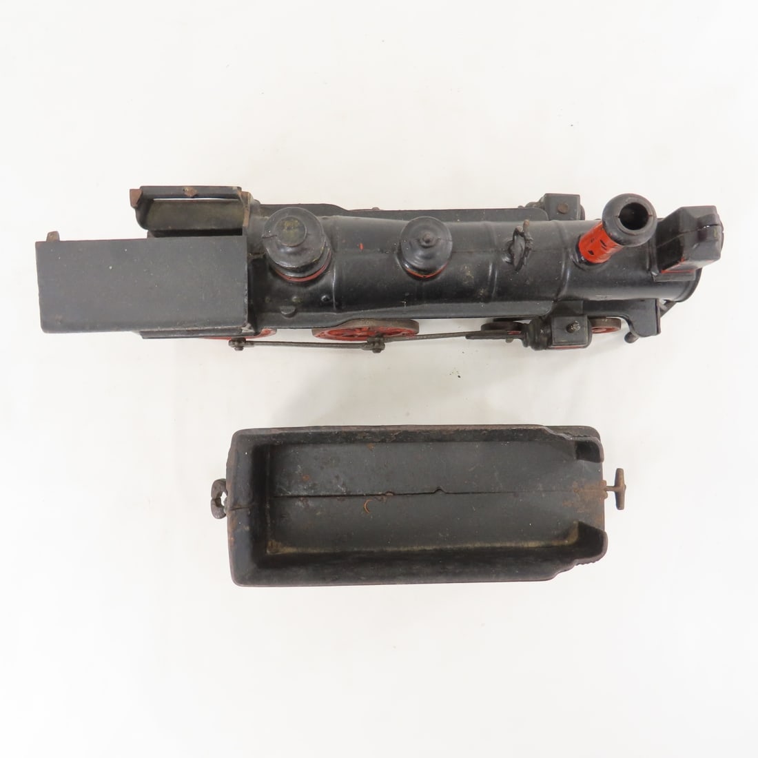 Wilkins Cast Iron Train Engine, Tender & Car - 9