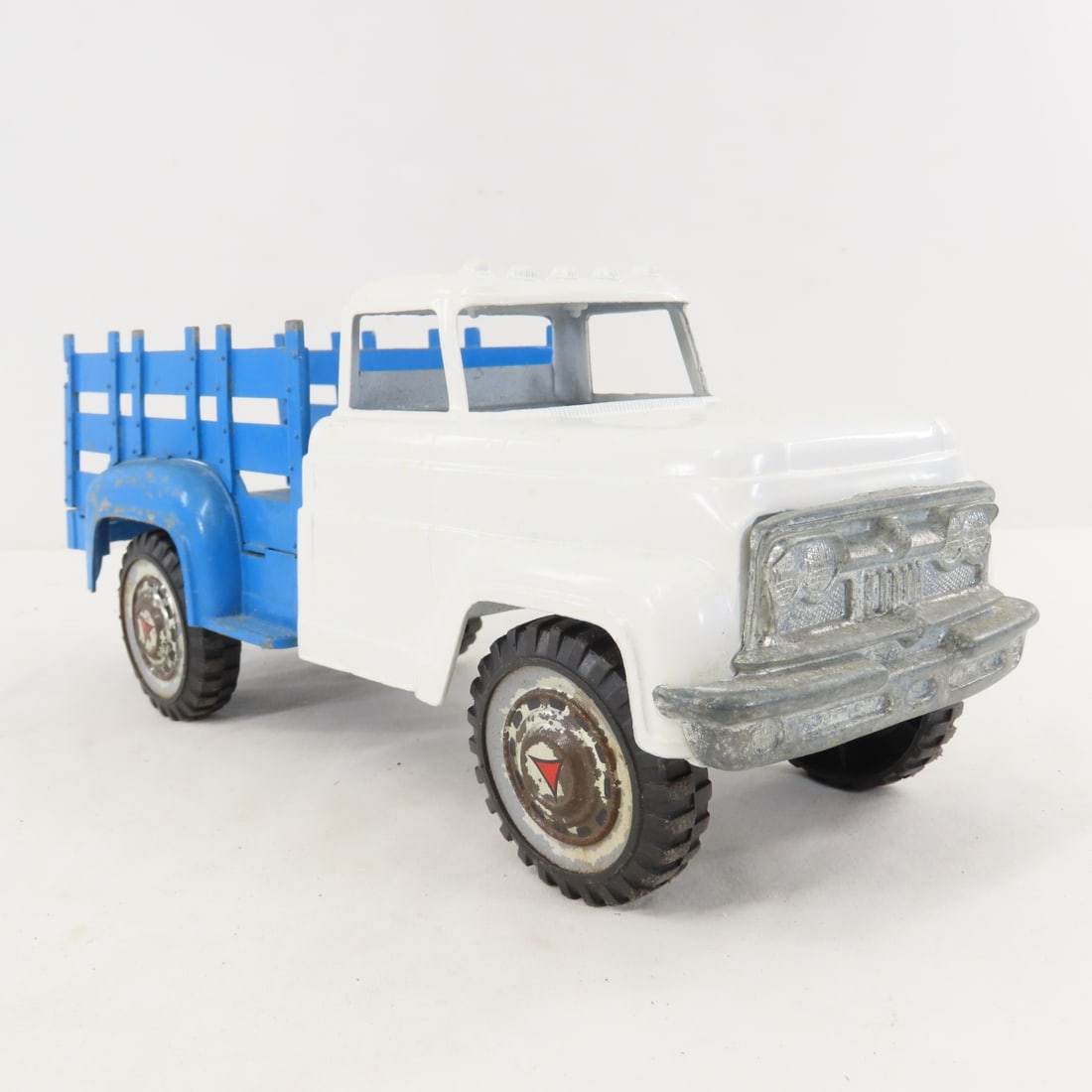 2 Vintage Hubley Pressed Steel Trucks - 7