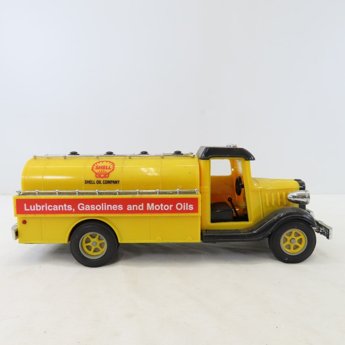 2 MARX,1 Hess & 1 Other Tanker Truck Banks - 4