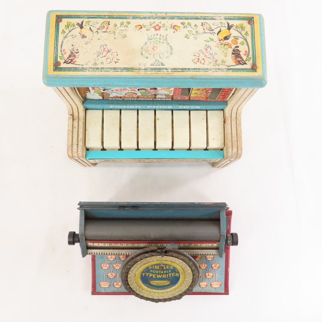 Vintage Toy Piano, Accordion, Typewriter & More - 6