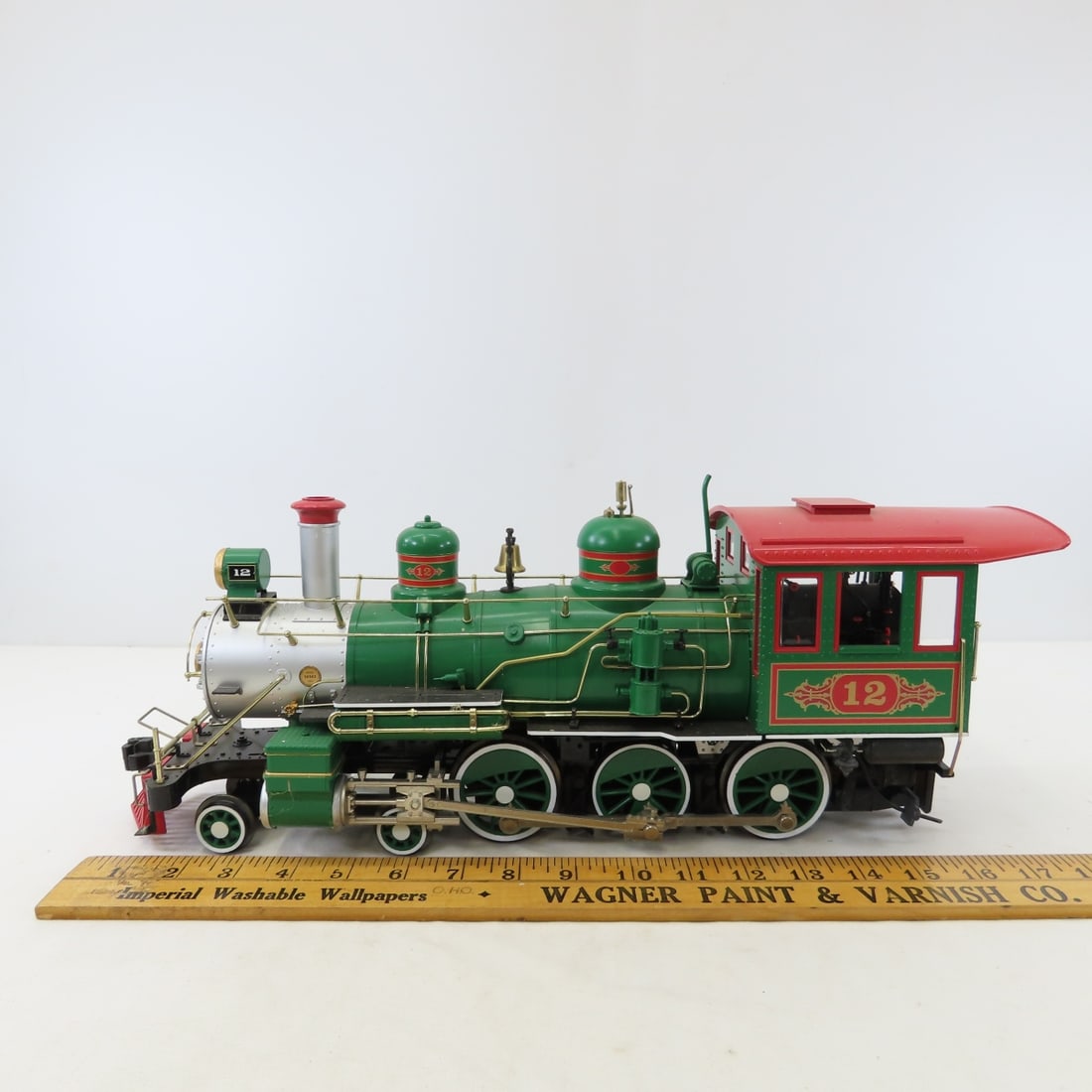 Bachmann #12 North Pole & Southern G Scale Train - 2
