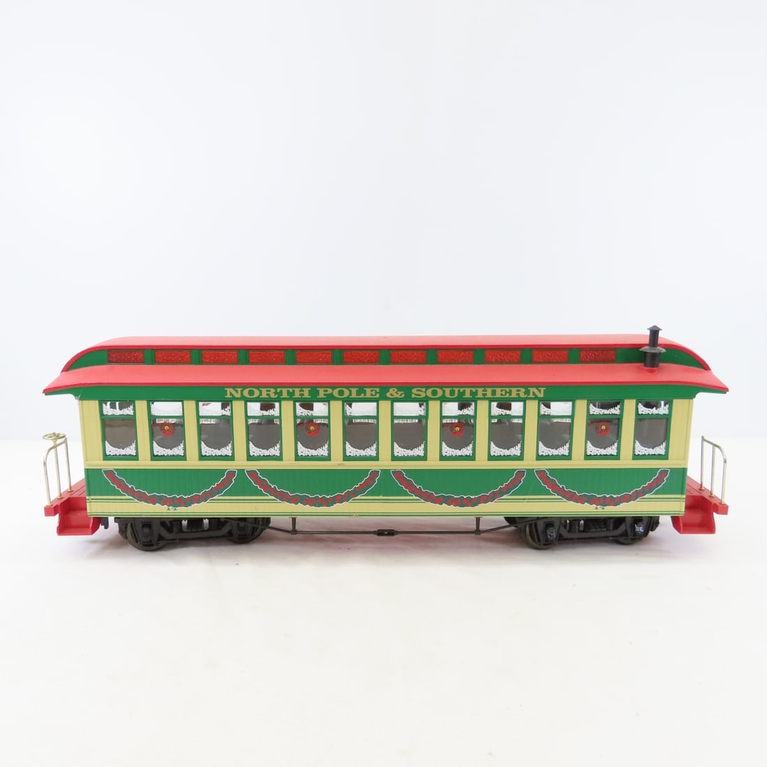 Bachmann #12 North Pole & Southern G Scale Train - 9