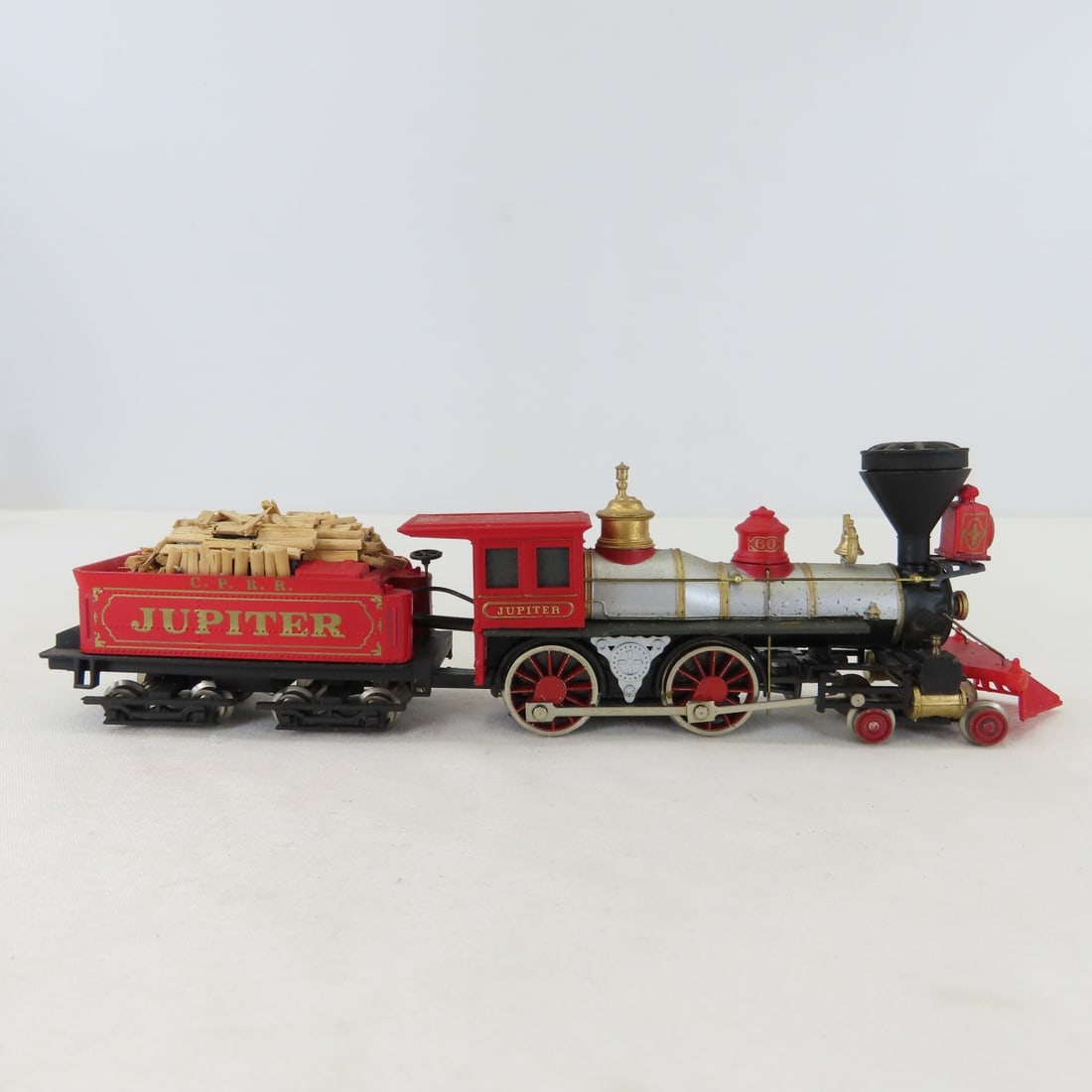 2 HO Scale Sets and 4 Additional Engines - 11