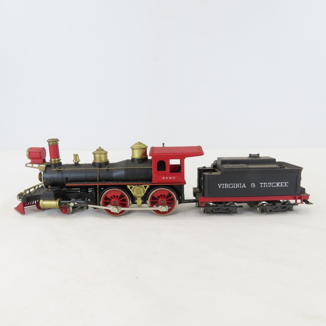 2 HO Scale Sets and 4 Additional Engines - 4