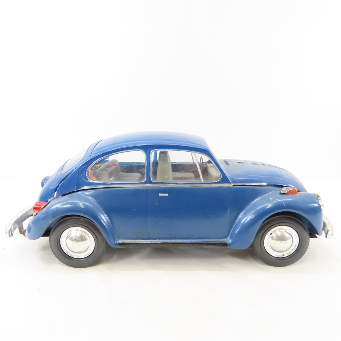 2 Jim Beam Whiskey Volkswagen Beetle Decanters - 4