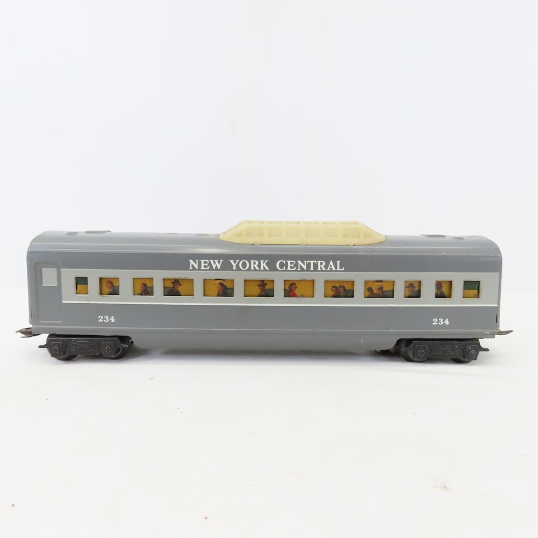 Marx NYC Meteor O Gauge Passenger Train Set - 10
