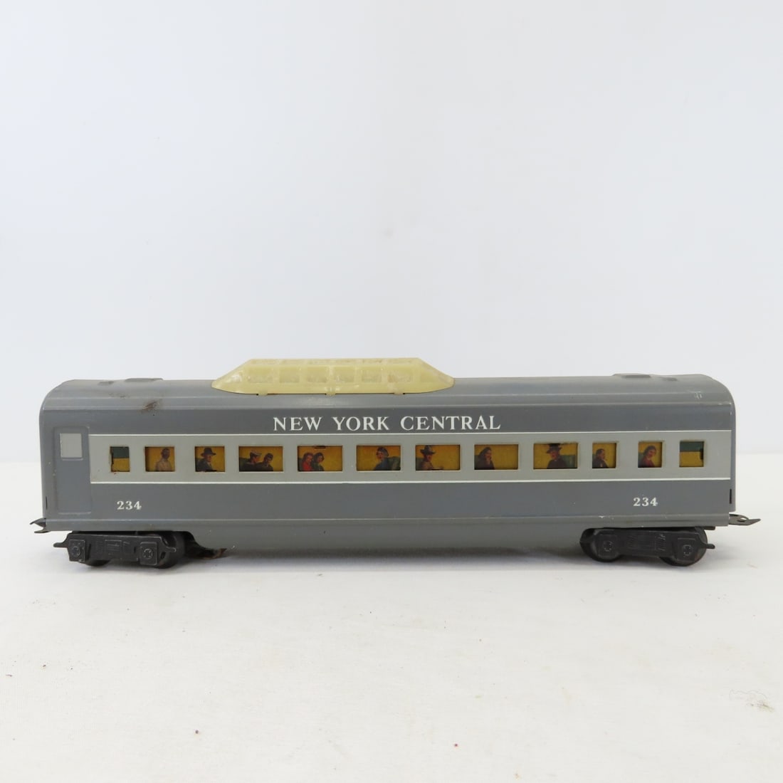 Marx NYC Meteor O Gauge Passenger Train Set - 6