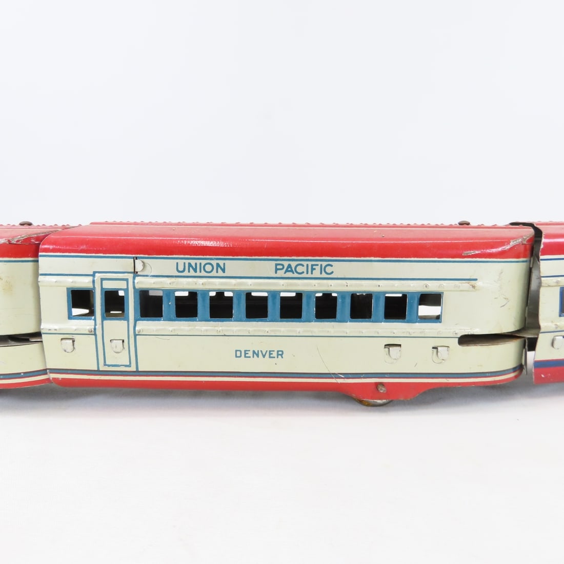 Marx Union Pacific Streamline M10005 Tin Train - 4