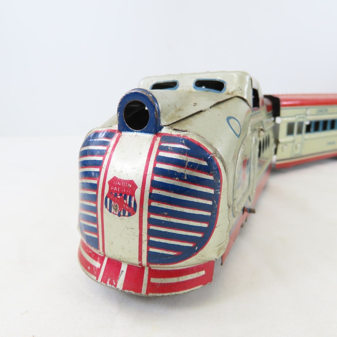 Marx Union Pacific Streamline M10005 Tin Train - 6
