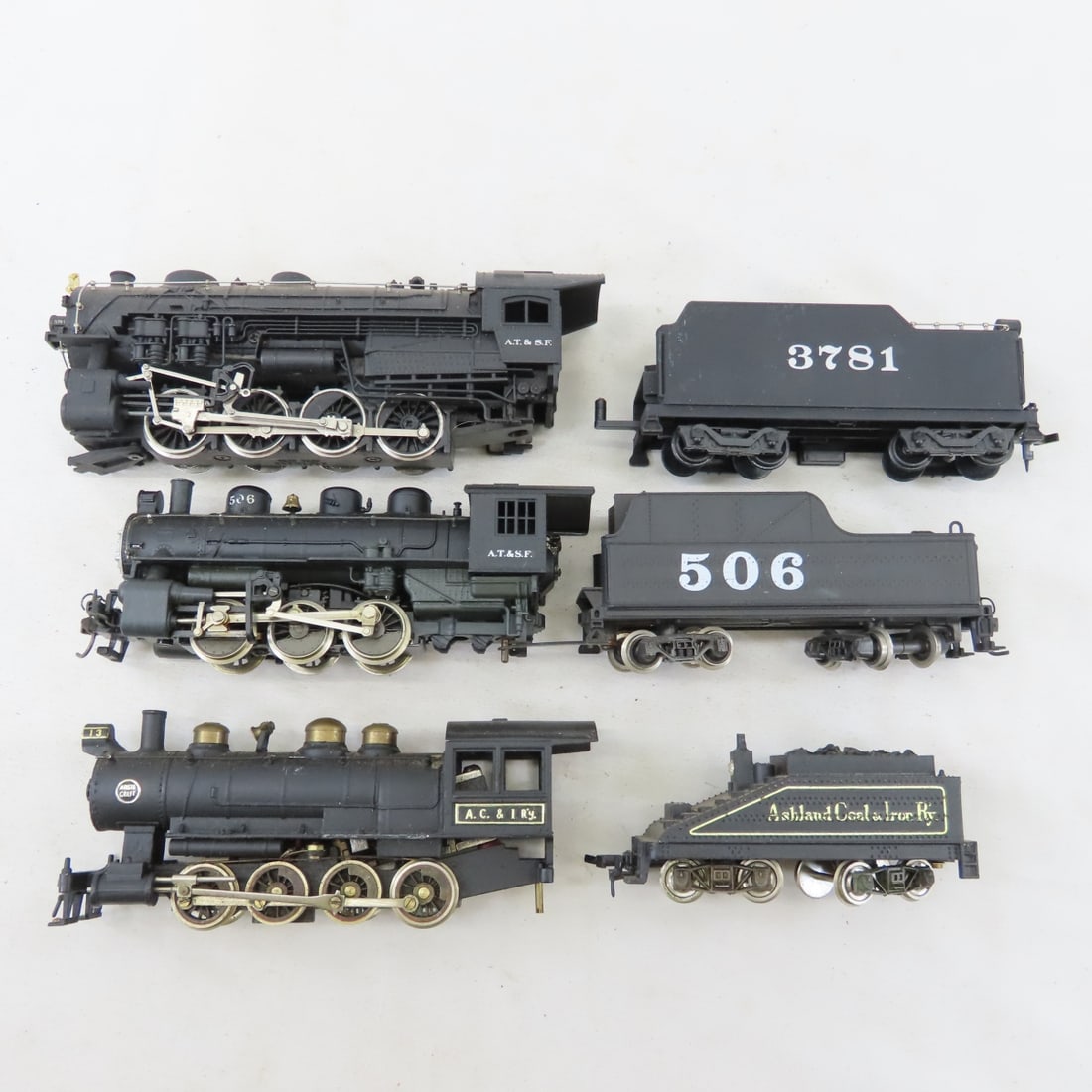 8 HO Scale Engine & Tenders - 12