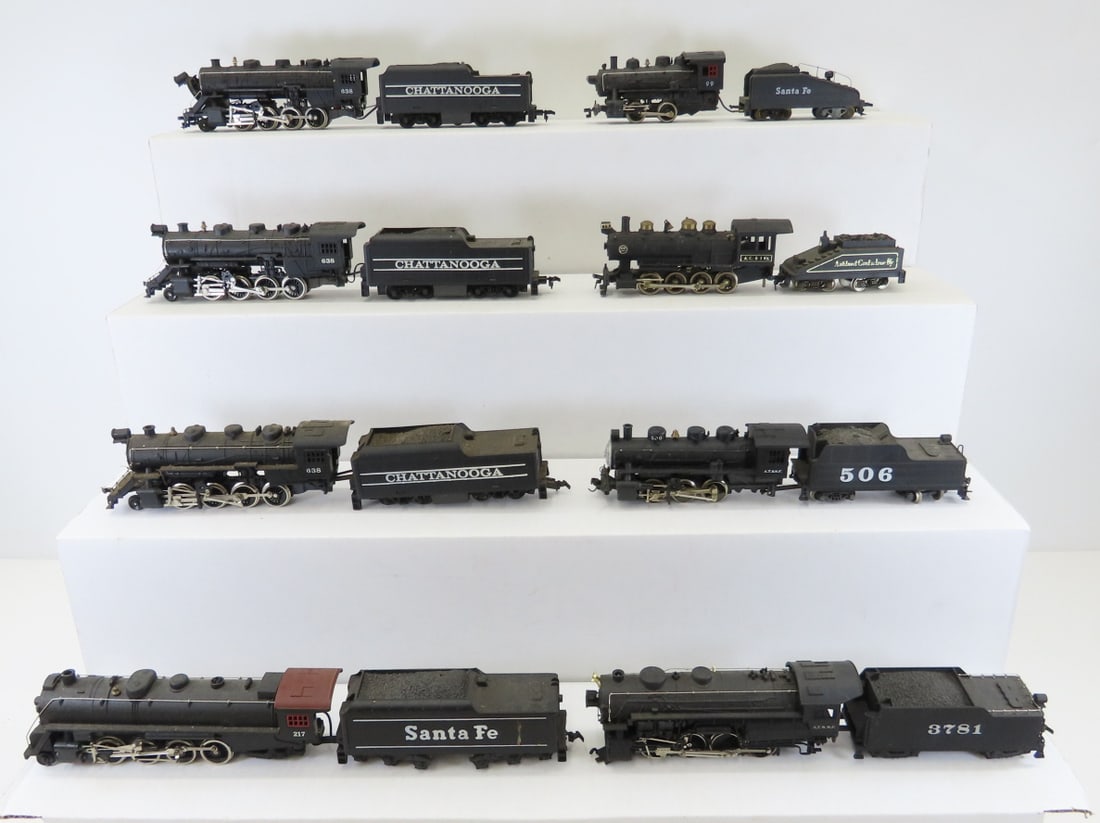 8 HO Scale Engine & Tenders: 8 HO Scale Engine & Tenders - New One Model Tokyo, Japan SC&I Ry, Rivarossi AT&SF 506, Bachmann AT&SF 3781, Mantua Santa Fe 217, Mantua Santa Fe 99, and 3 Tyco Chattanooga 638, LOT SIZE: 12x15x3" 8 LB