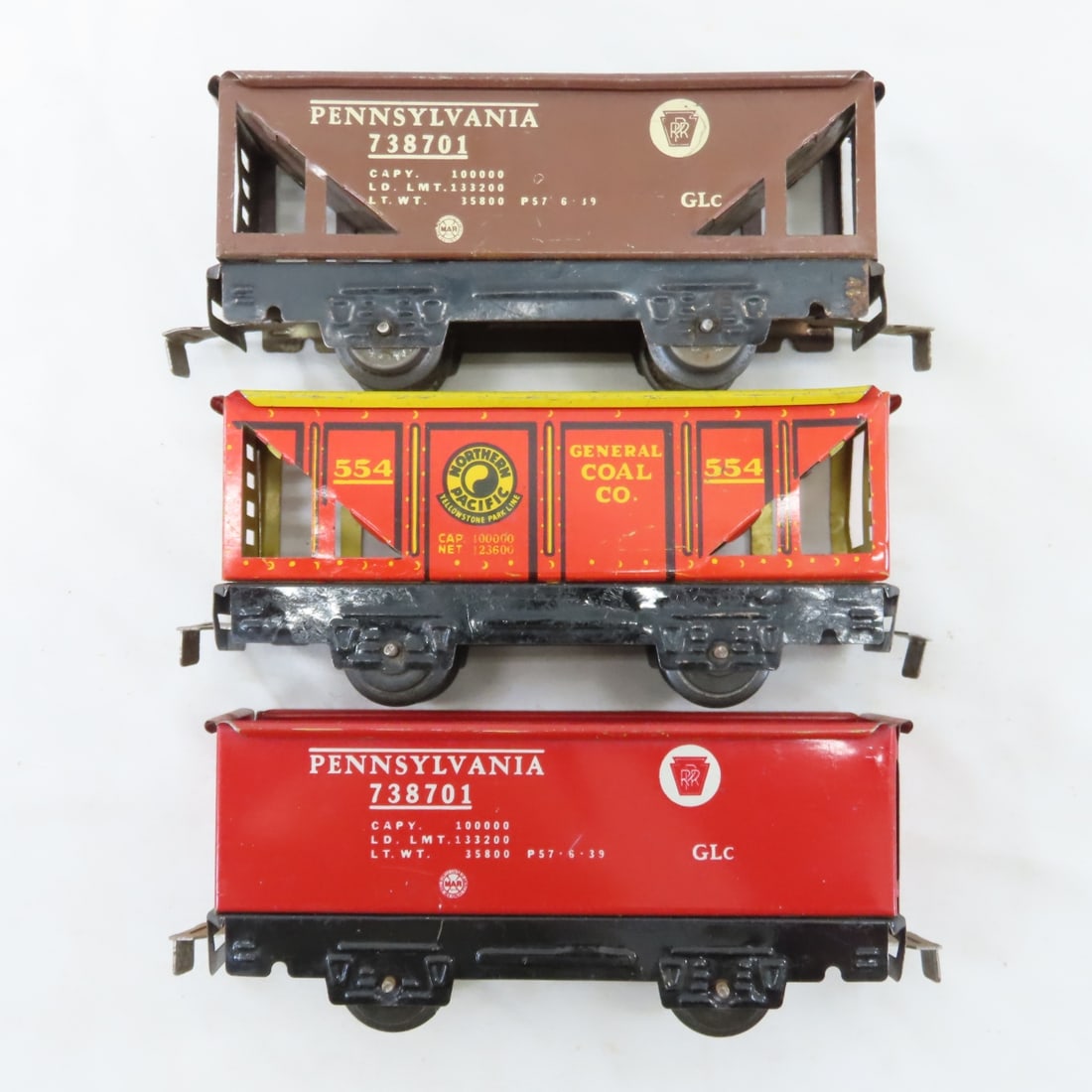 3 Marx Engines for Parts & 10 Tin Litho Cars - 12