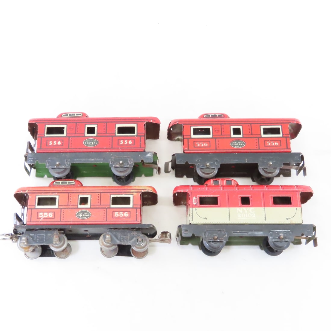 Marx Key Wind O Gauge Tin Litho Train Set - 12