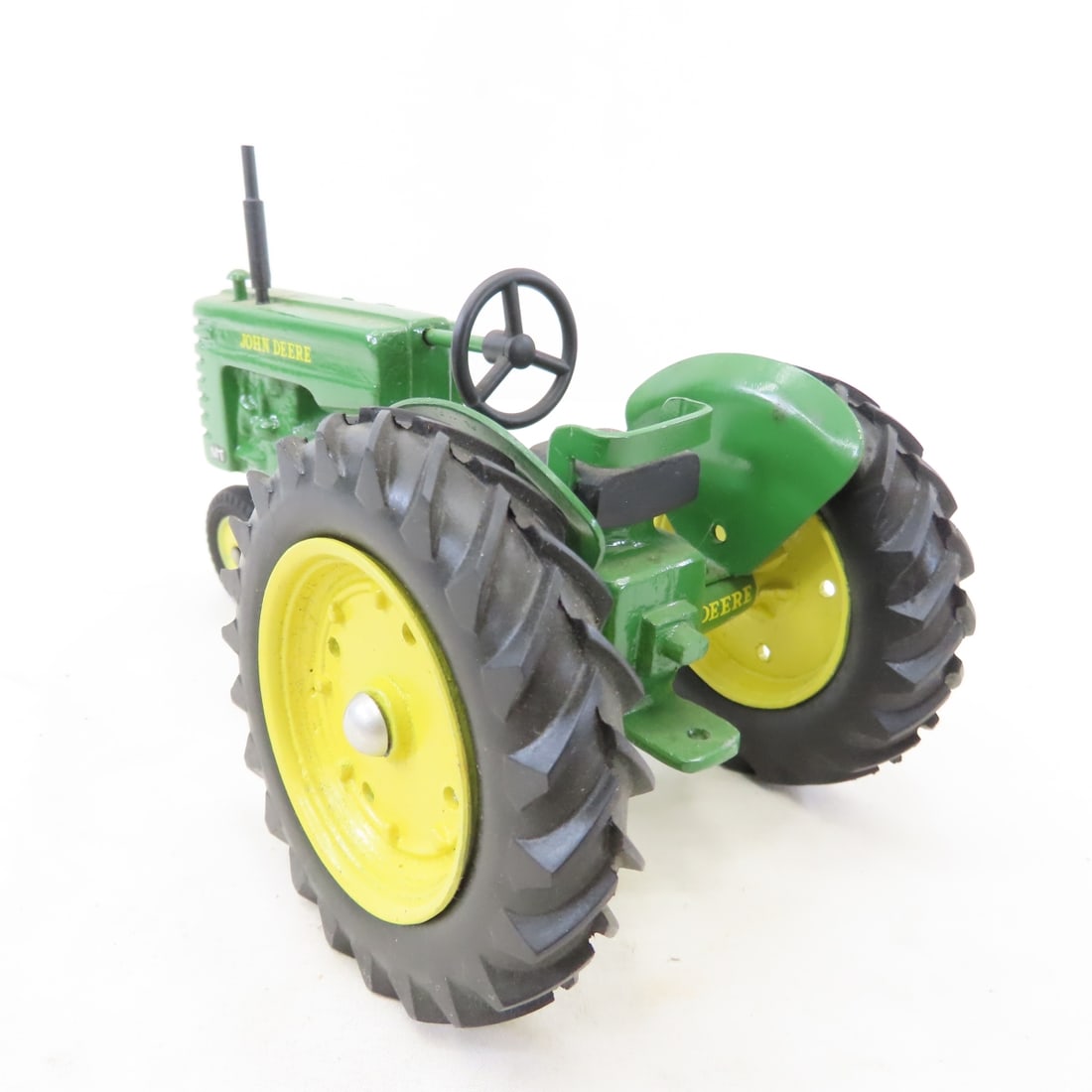 Unsigned Custom John Deere MT Tractor 1/16 Diecast - 3