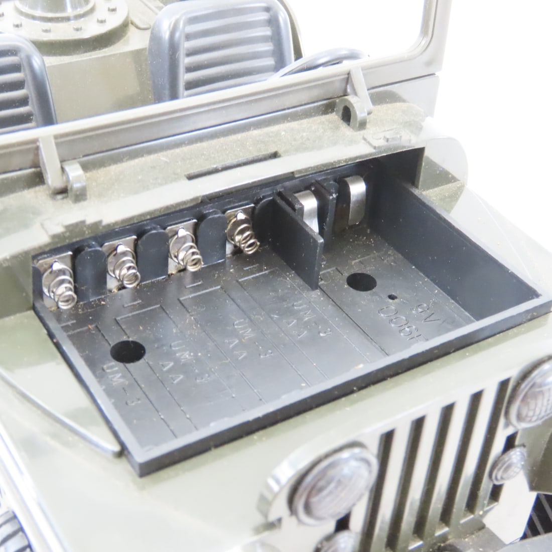 Azrak-Hamway US Army R/C Jeep- no remote - 13