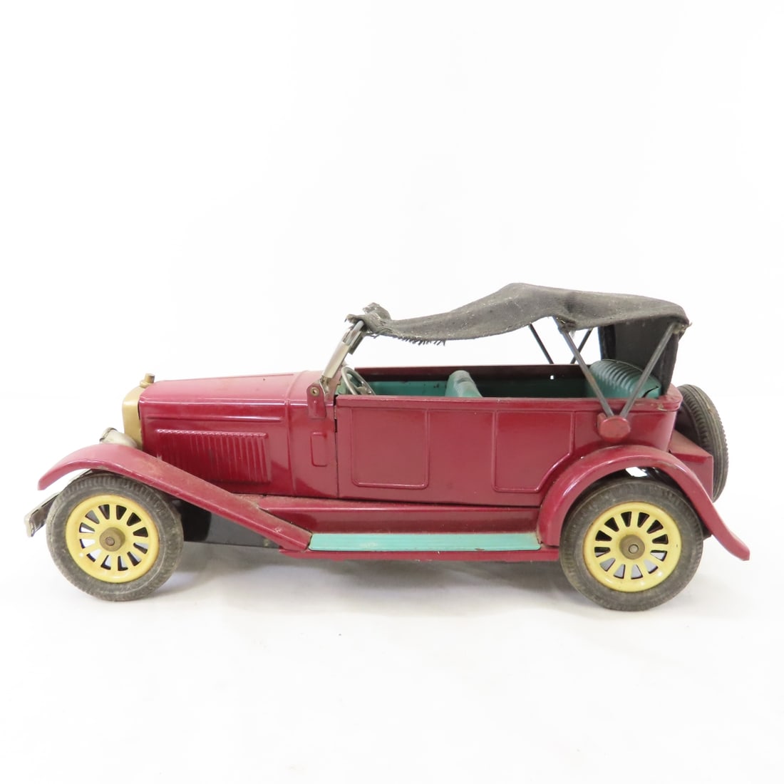 ERTL Diecast, Japan Friction & Radio Cars - 10