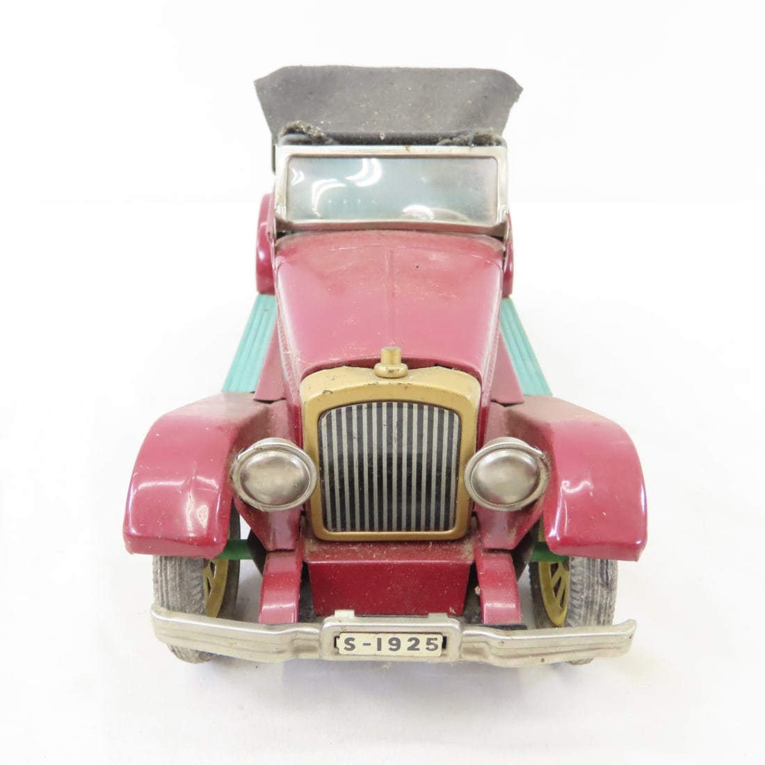 ERTL Diecast, Japan Friction & Radio Cars - 13