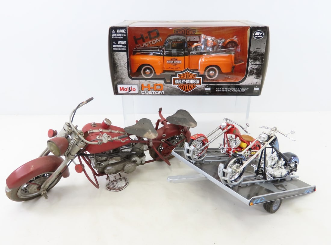 Harley-Davidson Maisto 1:24 in Box & Other Toys: Harley-Davidson Maisto 1:24 in Box & Other Toys - Ideal industries trailer with 2 motorcycles, and unmarked 12" hand crafted wood & metal motorcycle model. LOT SIZE: 15x12x7" 5 LBS All information