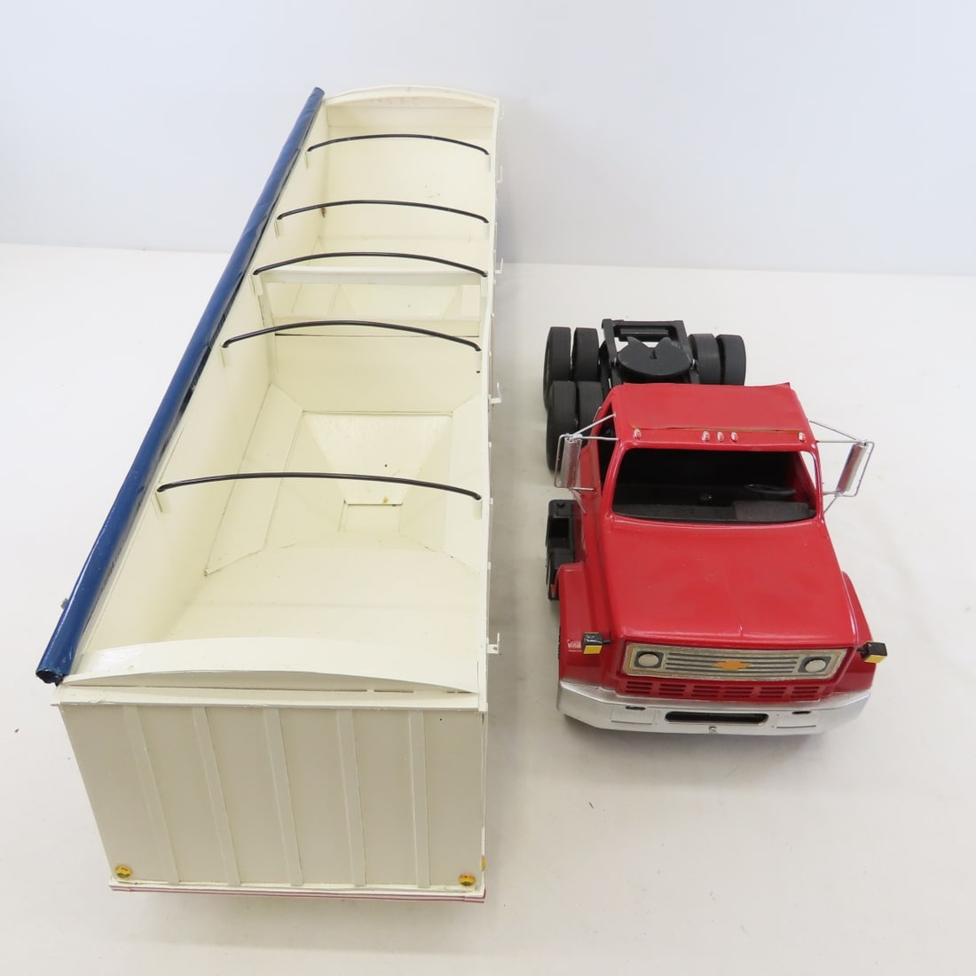 Custom Chevrolet Wood Truck & Grain Trailer - 7