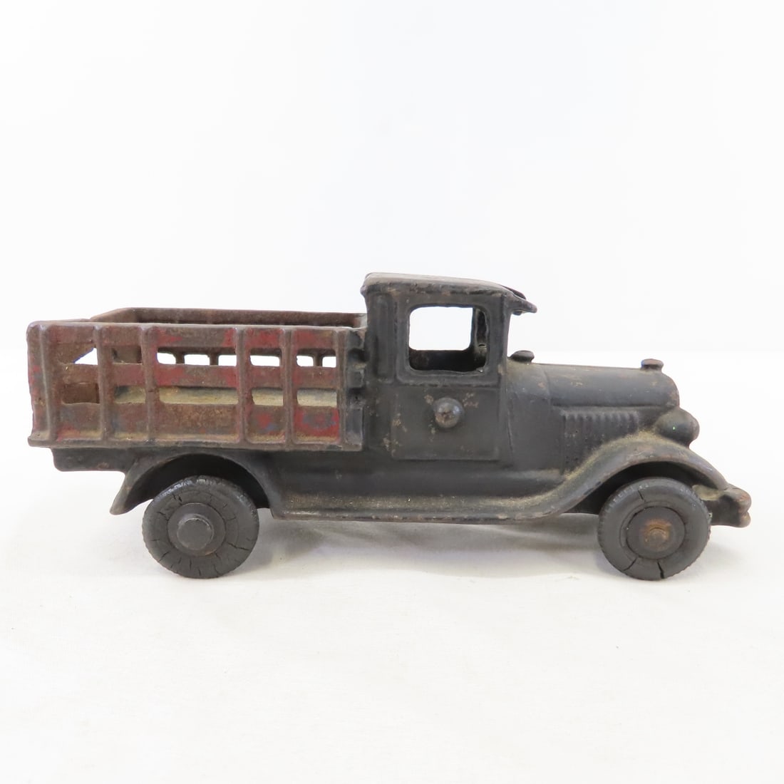 4 Vintage Cast Iron Toy Cars and Trucks - 16